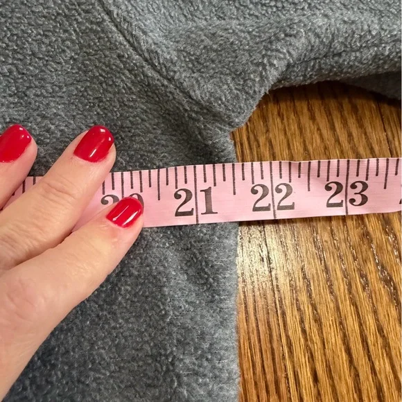 San Michelle Bay Gray Winter Fleece Snow Trees Size Medium - Picture 4 of 6